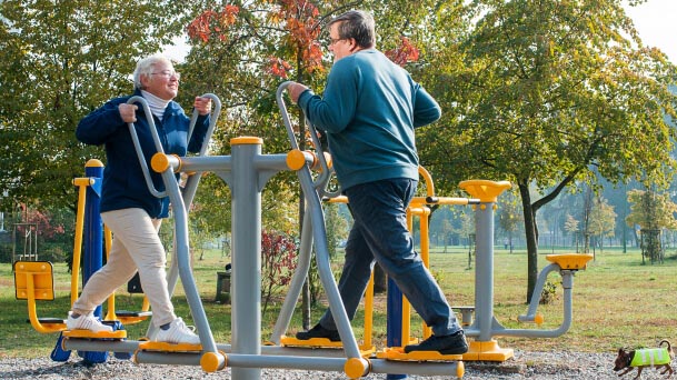 Outdoor Exercise Equipment at Community Center Park in Camarillo — Conejo  Valley Guide